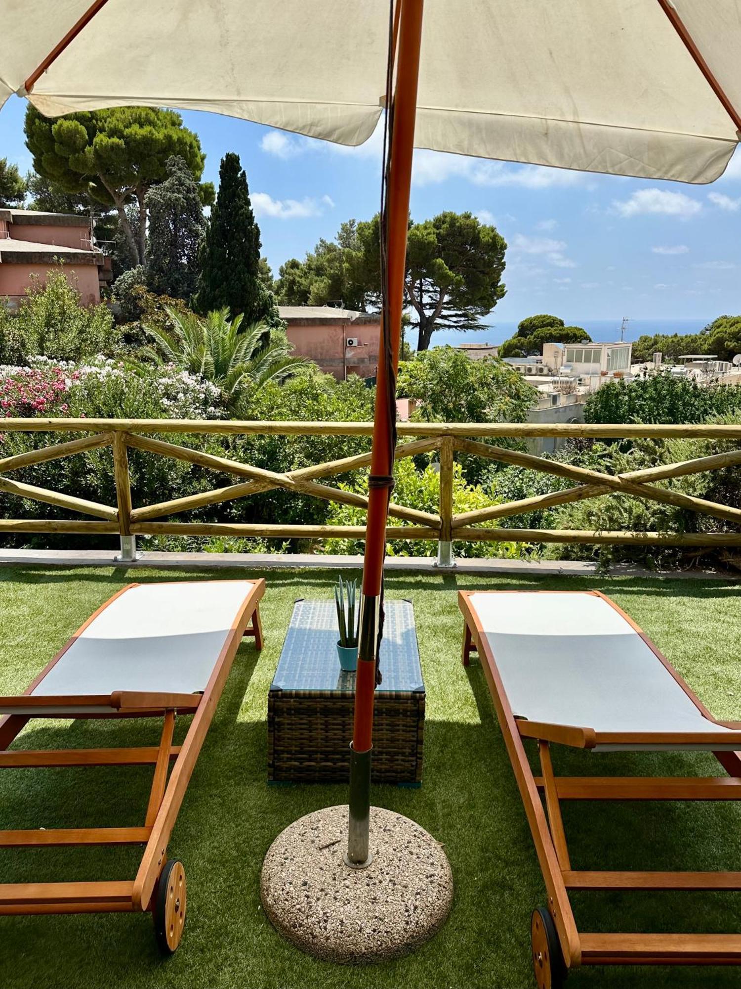 Capri Joy Exterior foto